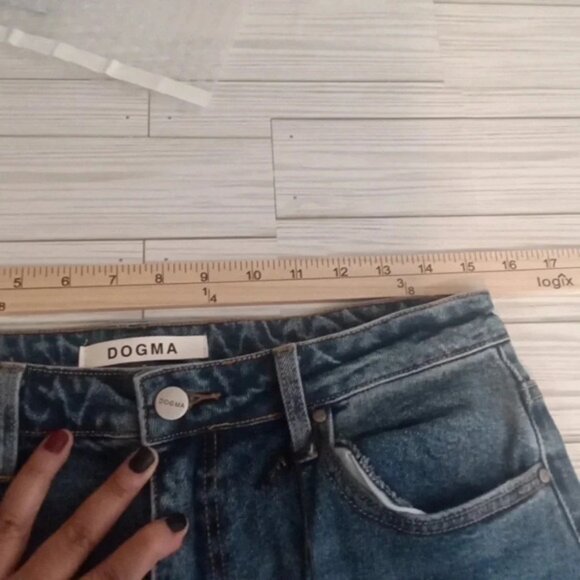 Dogma women's denim high rise flare leg jeans Medium wash size 29 - Picture 11 of 12